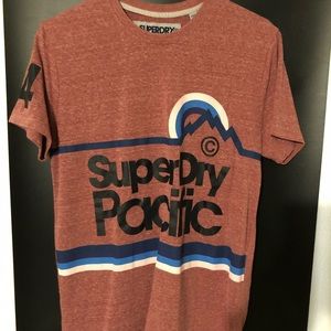 Super Dry t shirt Men’s Medium fits small